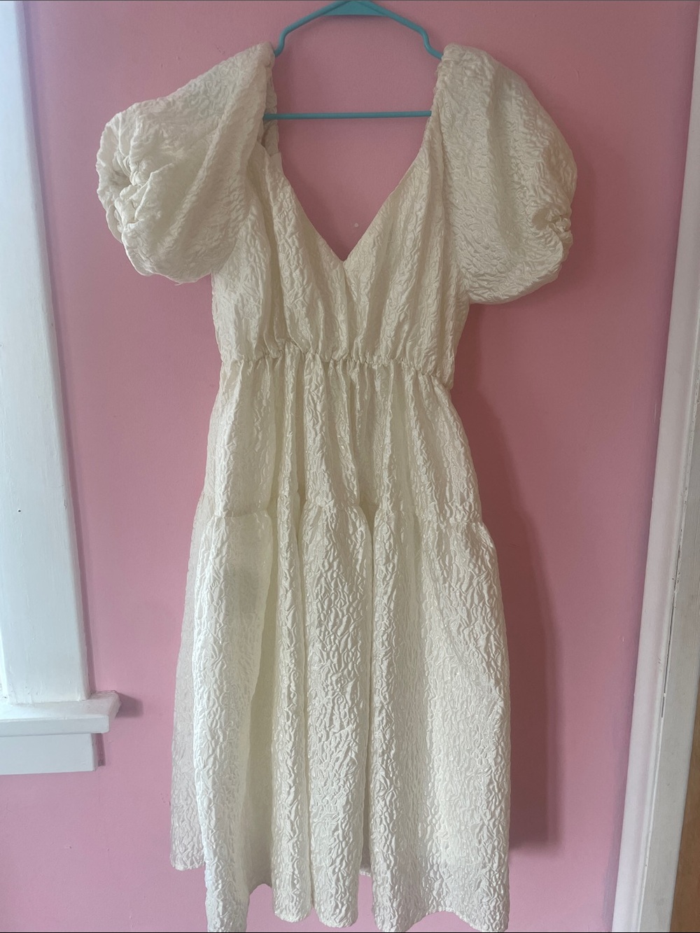 Eclipse Ivory Textured Puff-Sleeve Midi Dress